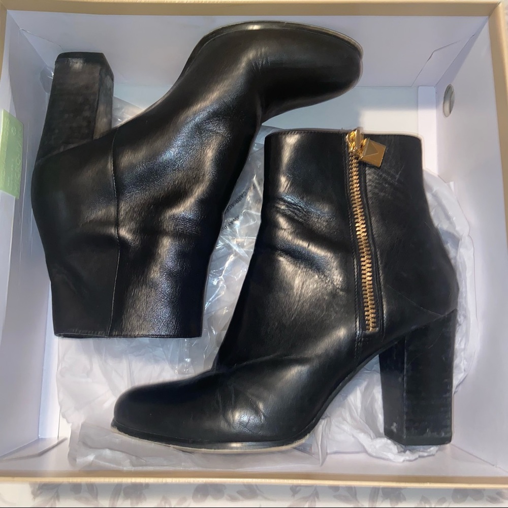 Black Micheal Kors boots size 8.5